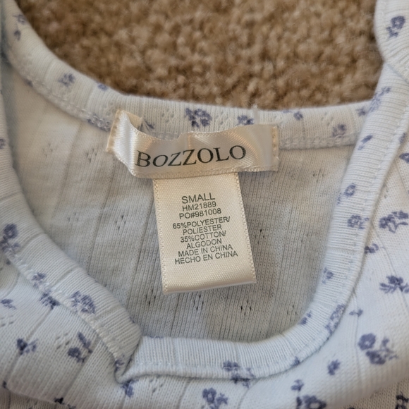 Bozzolo White and Blue Floral Pajama Set - Picture 5 of 5
